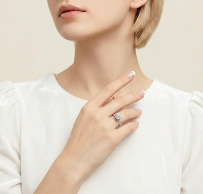 The Aurelia Oval Moissanite Statement Ring
