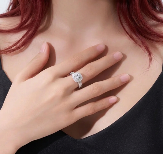 The Isola Double Halo Prism Ring