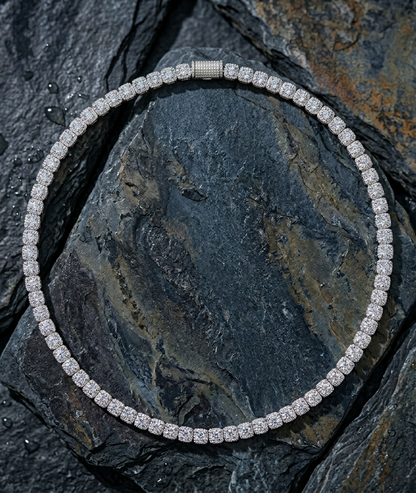 The Pinnacle 5mm VVS Moissanite Halo Statement Chain