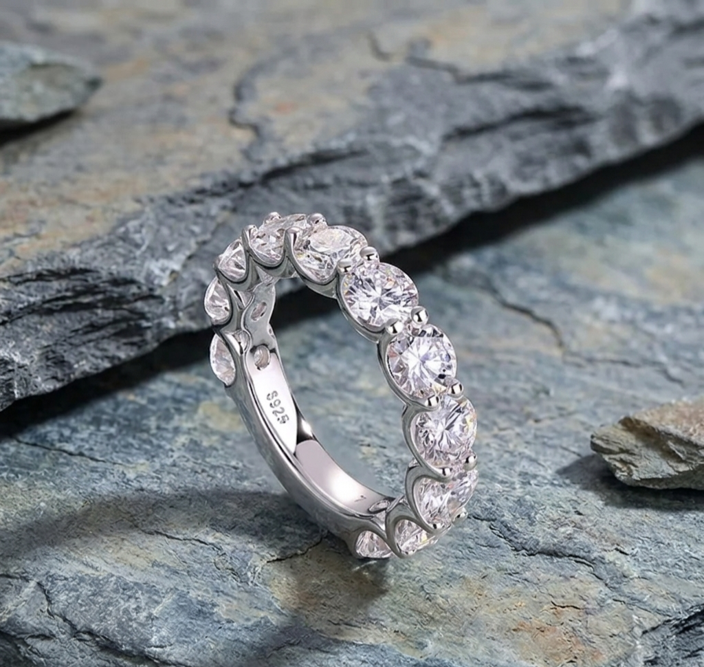 The Cleo Shared-Prong Moissanite Eternity Band