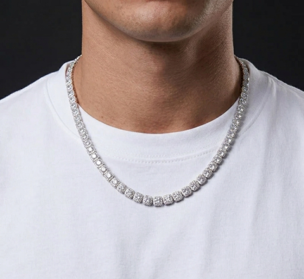 The Pinnacle 5mm VVS Moissanite Halo Statement Chain